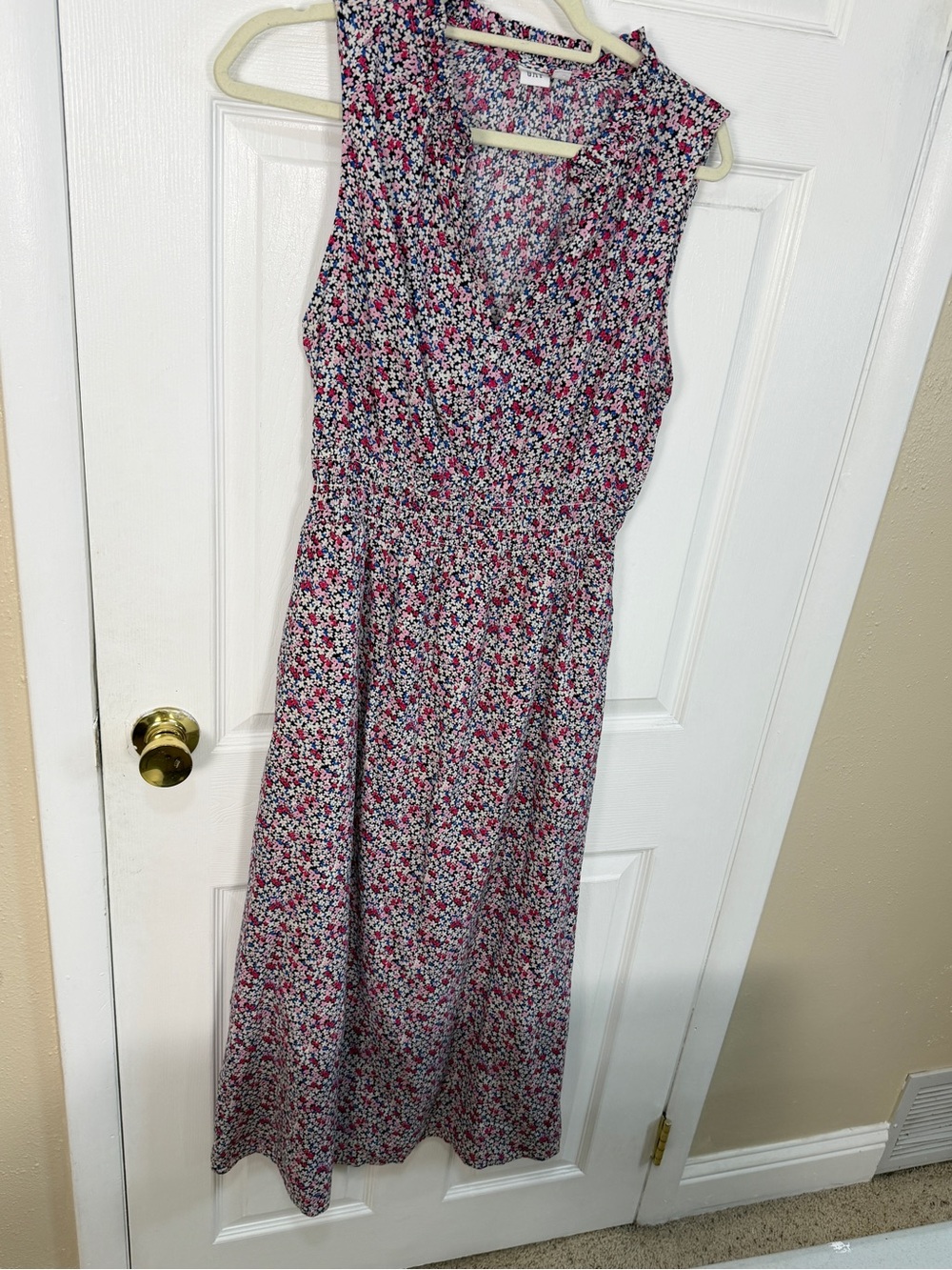 GAP Pink, Blue and White Floral Top